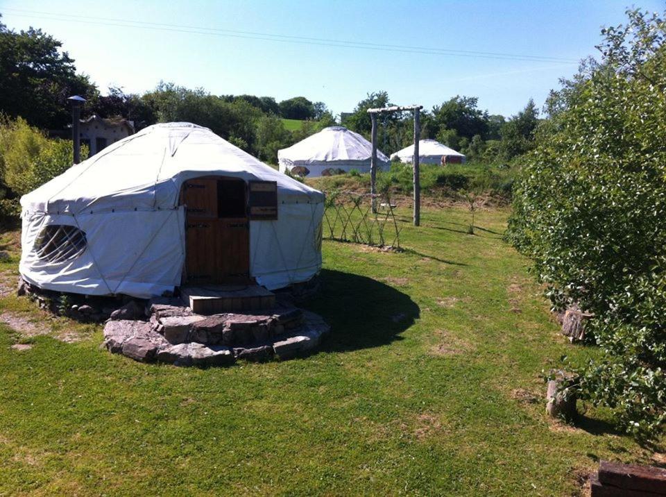 Inch Hideaway Eco Camping Hotel Whitegate  Eksteriør billede